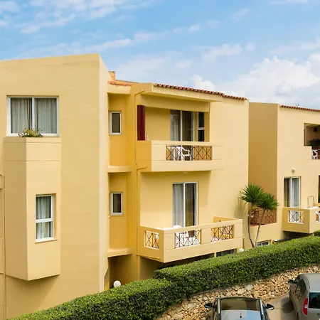 Elotia Hotel 3*
