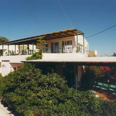 Hotel Elotia