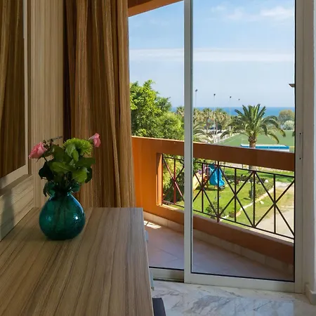 Hotel Elotia